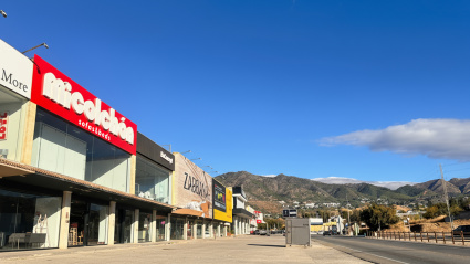 MiColchón inaugura en Mijas la mayor exposición de descanso y sofás de la Costa