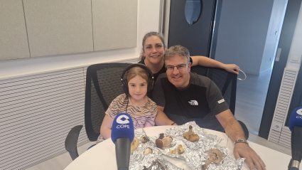 Navia y su familia, en los estudios de COPE Coruña
