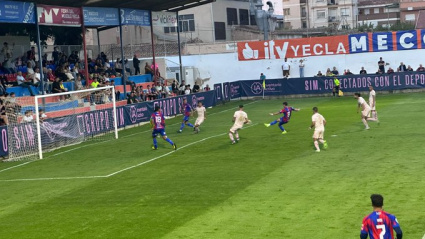 El Yeclano Deportivo alcanza la tercera victoria consecutiva