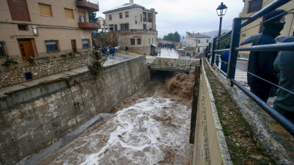 El paso del agua en Letur (Albacete)