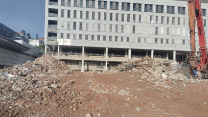 Derribo del Hotel de Pacientes del CHUAC en A Coruña