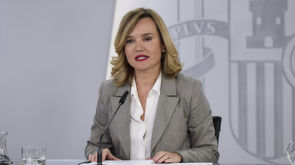 Pilar Alegría durante la rueda de prensa posterior al Consejo de Ministros del 28 de octubre de 2025