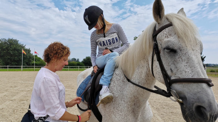 La equinoterapia es fundamental para tratar con personas que atraviesan por algún tipo de problema emocional