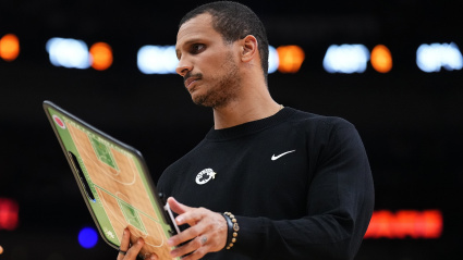 Joe Mazzulla entrenador de los Boston Celtics