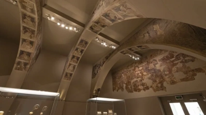 Sala del MNAC donde se conservan las pinturas murales de Sijena.