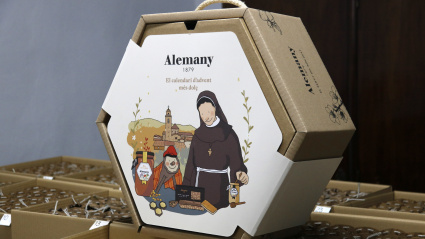 Caixa del calendari d'advent fet per Alemany i les monges clarisses del convent de Balaguer