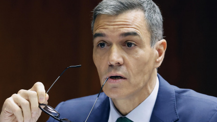 El presidente del Gobierno, Pedro Sánchez, durante su comparecencia ante la comisión de investigación del caso Koldo, este jueves en el Senado. EFE/Mariscal