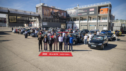 El Circuit Ricardo Tormo de Cheste homenajea a las víctimas de la dana de Valencia.