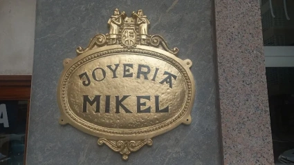 Joyería Mikel acumula 4 décadas de xistencia