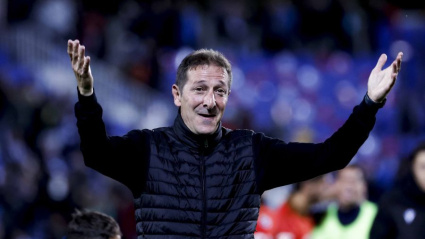 Luis Miguel Ramis durante el Leganés - Burgos CF