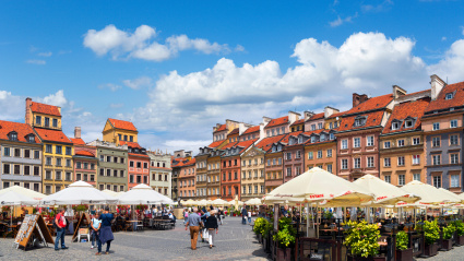 Cafés y restaurantes en la Plaza de la Ciudad Vieja (Rynek Starego Miasta), Varsovia