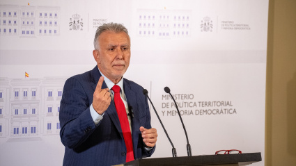 El ministro de Política Territorial, Ángel Víctor Torres, comparece después de conocerse el informe de la UCO que le afecta
