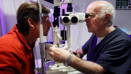 (Foto de ARCHIVO)El uso de pantallas disminuye más de un 40% el parpadeo.REMITIDA / HANDOUT por MIRANZAFotografía remitida a medios de comunicación exclusivamente para ilustrar la noticia a la que hace referencia la imagen, y citando la procedencia de la imagen en la firma30/6/2025