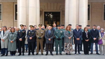 Concentración frente a la Delegación del Gobierno en Zaragoza contra el último crimen machista