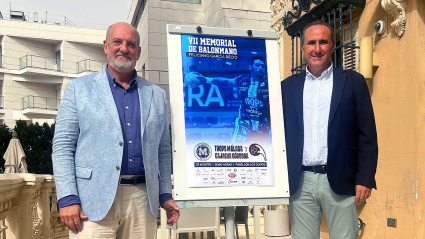 Alberto Camas durante una presentación