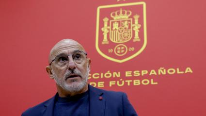 El seleccionador español, Luis de la Fuente, durante la rueda de prensa de este viernes.