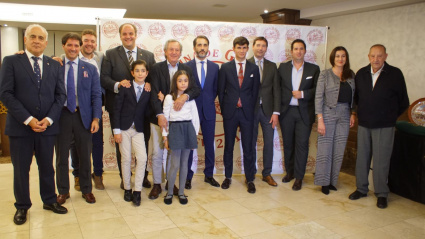 Foto de familia de los triunfadores de la Feria de Guijuelo 2025