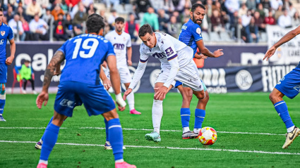 El Linares se lleva el derbi