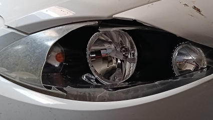 Foto del coche de Roberto, tras el accidente