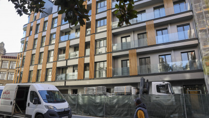 Un edificio en construcción en Bilbao.