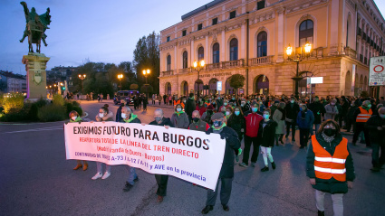 Manifestación para exigir la reapertura completa del tren Directo en 2021