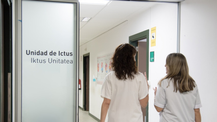 (Foto de ARCHIVO)Sanitarias acceden a la Unidad de Ictus del Hospital Universitario de Navarra.REMITIDA / HANDOUT por GOBIERNO DE NAVARRAFotografía remitida a medios de comunicación exclusivamente para ilustrar la noticia a la que hace referencia la imagen, y citando la procedencia de la imagen en la firma24/10/2025