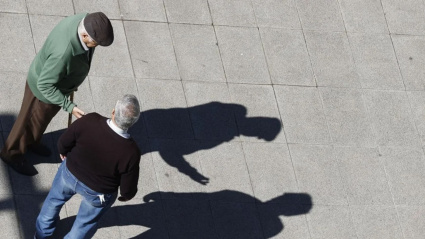 Imagen de archivo de dos jubilados.