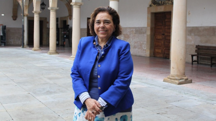Adonina Tardón, catedrática de la Universidad de Oviedo