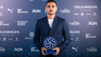 La AFE ha entregado esta semana a Diego Díaz la distinción como mejor jugador del grupo extremeño de la Tercera RFEF, la pasada temporada