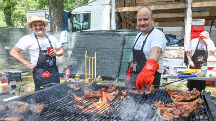 Cientos de personas participan en el acto tradicional de la Festividad del Curpillos