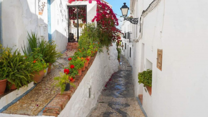 Típica calle de Frigiliana