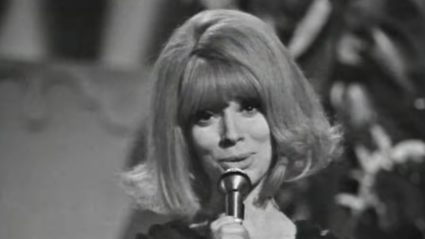 Encarnita Polo cantando su 'Paco, Paco, Paco'