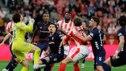 Sporting y Eibar empataron en el duelo correspondiente a la 14ª jornada de Segunda División