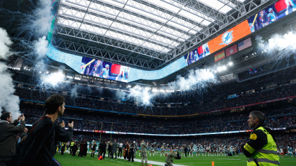 Imagen del interior del Santiago Bernabéu antes del comienzo del partido entre Washintong Commanders y Miami Dolphins de la NFL