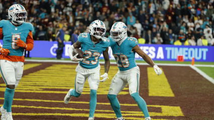 Jack Jones fue clave con una intercepción a Mariota en la prórroga.