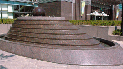 La comunidad china representa el cuarto grupo de extranjería más numeroso de Cataluña, con una presencia especialmente concentrada en el área de Barcelona.