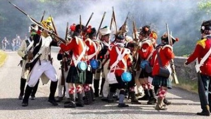 Recreación de la batalla contra las tropas de Napoleón en el puente de Cruzul