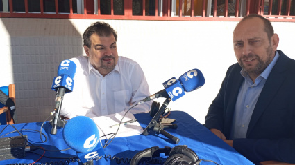 Pedro Mondéjar, junto a Pedro González