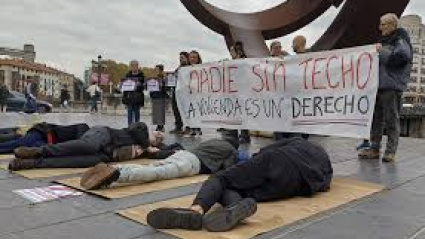 Protesta por la situación de personas sin un hogar