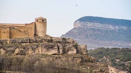 Castillo de Cantavieja pueblo bonito en Teruel