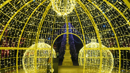 Este año, la temática principal son las experiencias personales de la gente que ha pasado por la instalación en años anteriores.