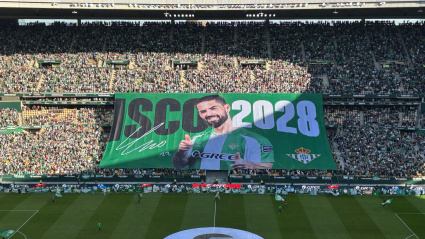 El anuncio de renovación de Isco en La Cartuja