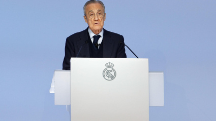 El presidente del Real Madrid, Florentino Pérez, interviene en la asamblea general ordinaria del club