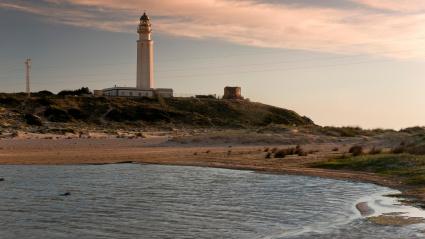 El faro de Trafalgar, en Barbate