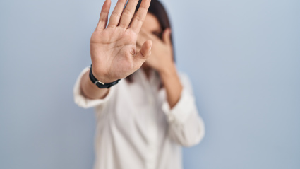 Solo en la primera mitad de 2025, más de 2.300 mujeres denunciaron malos tratos en Aragón.