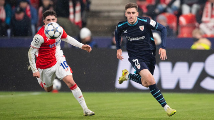 Robert Navarro en el Slavia de Praga - Athletic Club