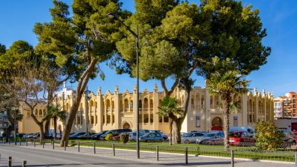 La plaza de toros en el centro de la ciudad de Albacete