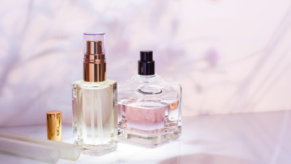Varios perfumes sin marca