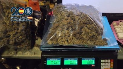 Seis hombres fueron arrestados en la operación que destapó la venta de sustancias ilegales camuflada como actividad legal en Dénia