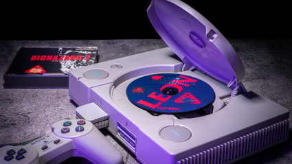 Disco de Biohazard 2 en una consola PlayStation de Sony